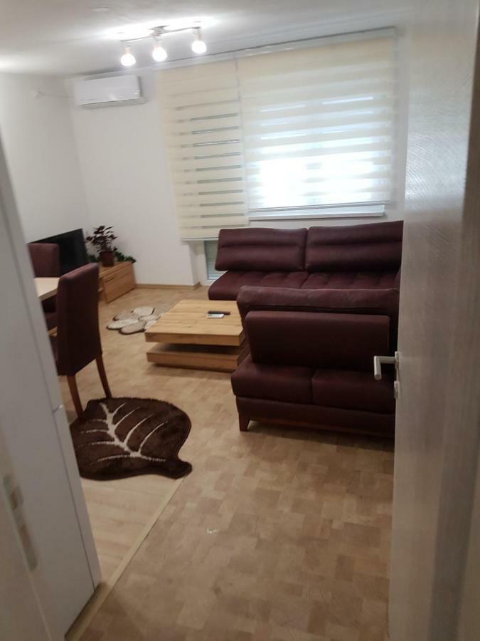 Apartment Centar Lux Banja Luka Exterior foto